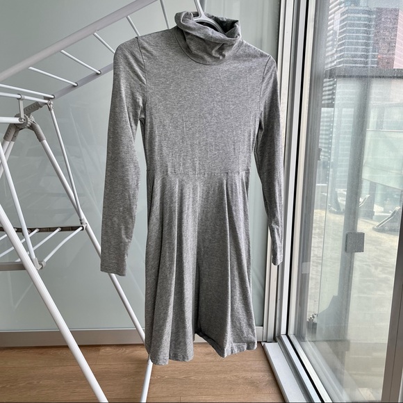 Grey funnel neck fit and flare dress - Picture 4 of 4